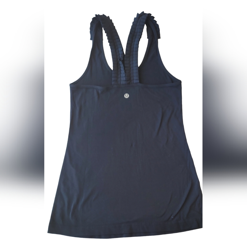 Lululemon Ruffle Racerback - Picture 4 of 4